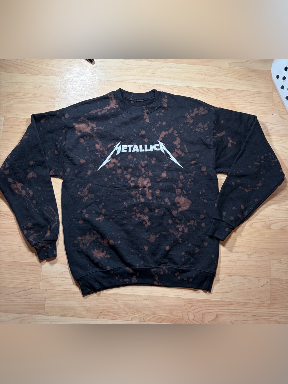 Metallica Black Bleach-Effect Crewneck Sweatshirt